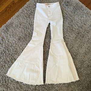 Free people white denim bell bottom pants